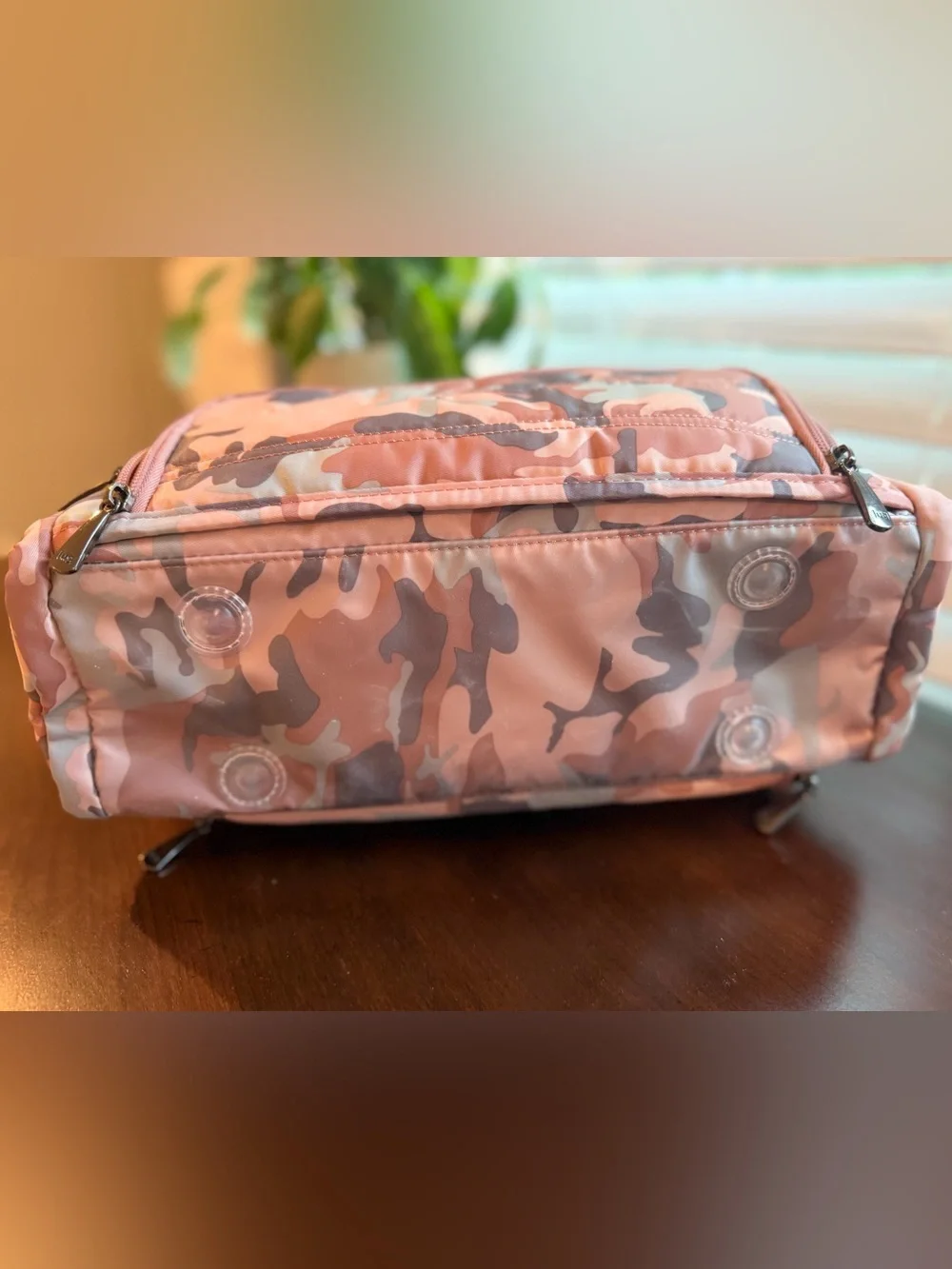 Lug Pink Cosmetic Packing Organizer